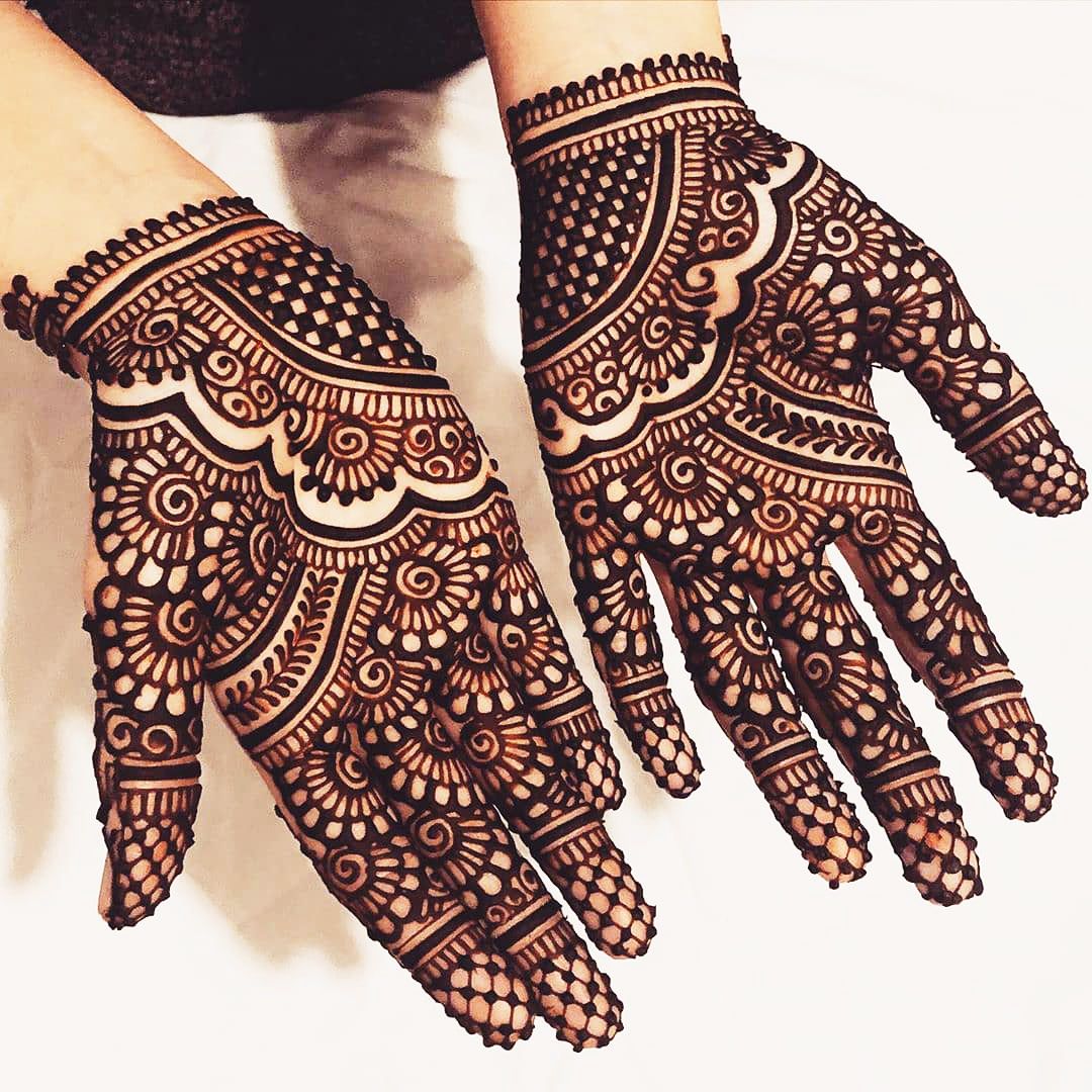 mehndi design in hand
