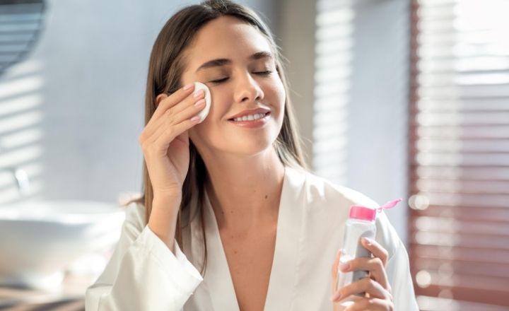 seasonal skincare tips for summer