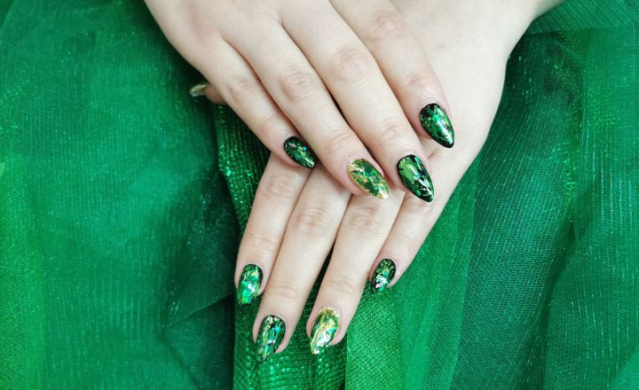 chrome nail designs